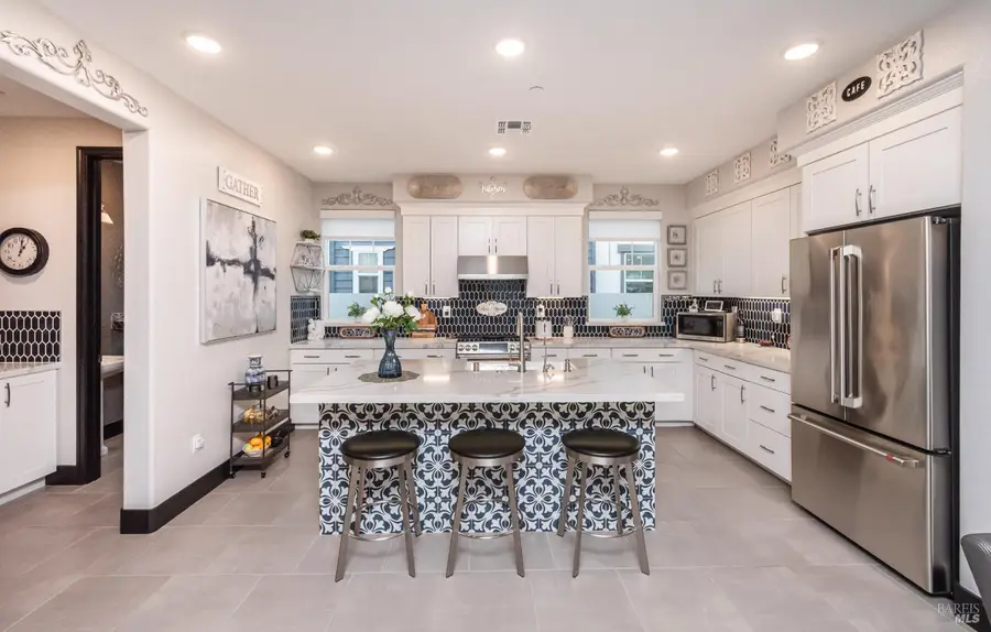 324 Pear Tree Terrace #D, Napa, CA 94558 - #2