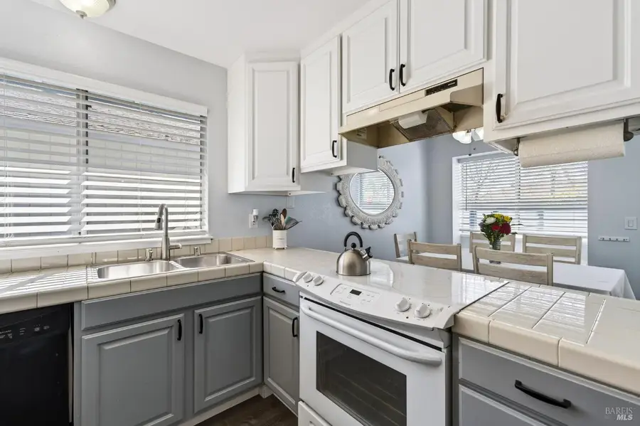 1936 Genoa Place, Santa Rosa, CA 95403 - #2