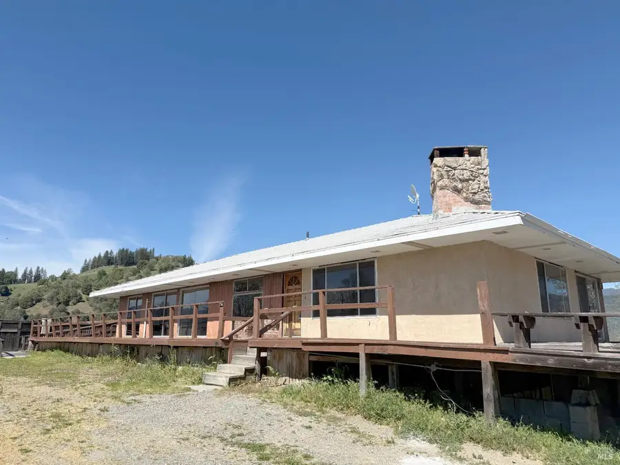 27150 Mendocino Pass Road, Covelo, CA 95428 - #3