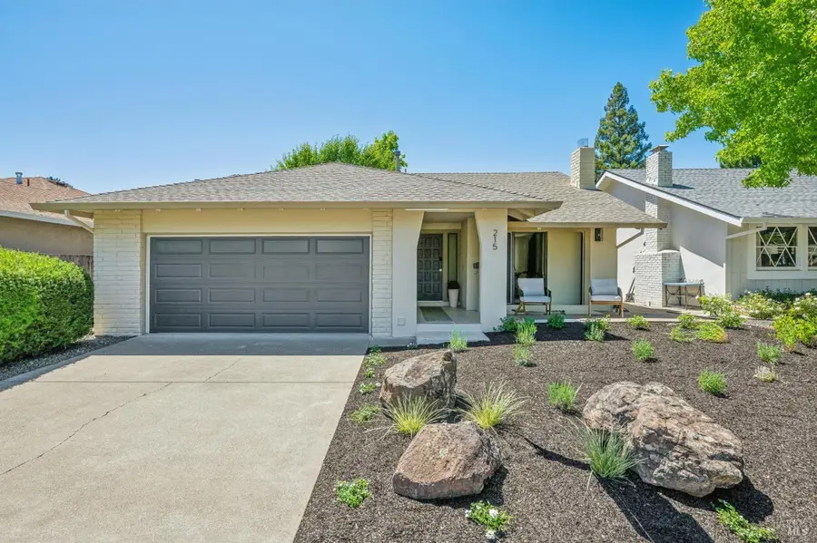 215 Hemlock Drive, Healdsburg, CA 95448 - #2
