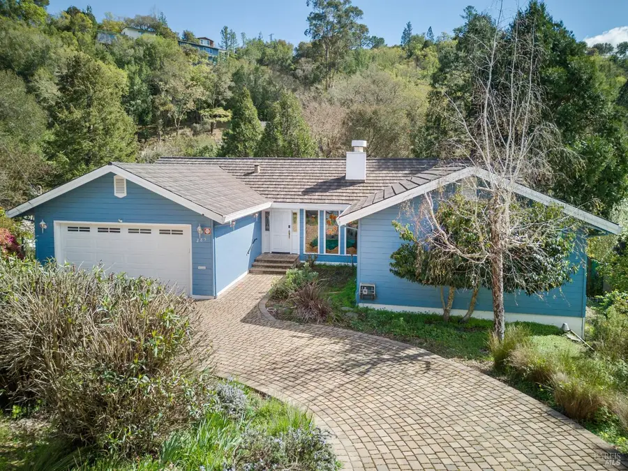 285 Cascade Drive, Fairfax, CA 94930 - #3