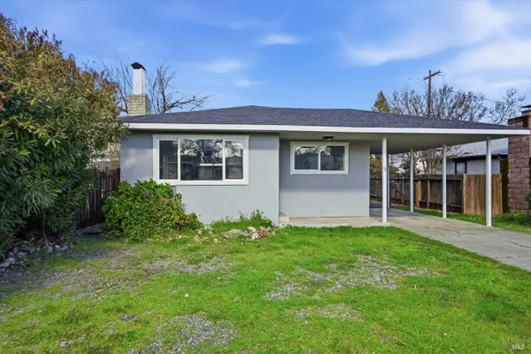 70 Lupoyoma Avenue, Lakeport, CA 95453