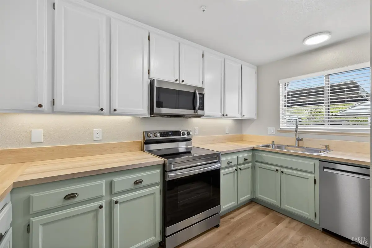 209 Elbridge Avenue #F, Cloverdale, CA 95425 - #1