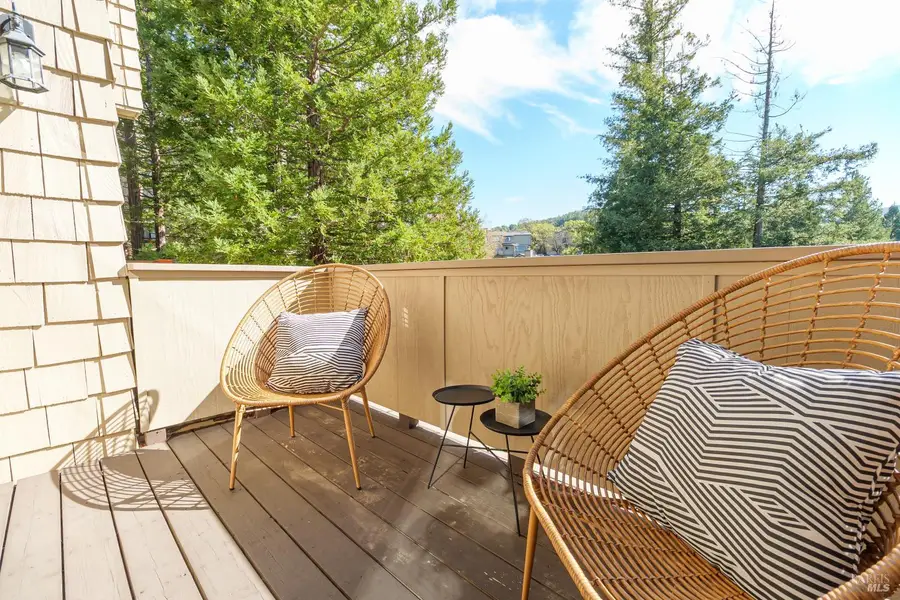 27 Mariposa Lane, Novato, CA 94947 - #2