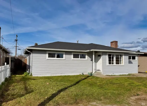 104 Thompson Avenue, Ukiah, CA 95482