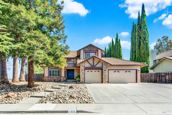 155 Fallen Leaf Drive, Vacaville, CA 95687