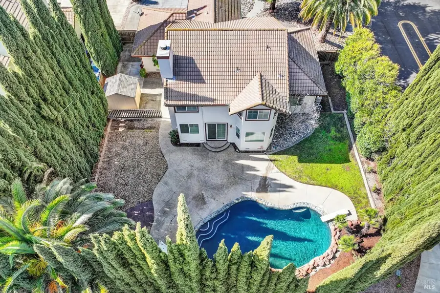 155 Fallen Leaf Drive, Vacaville, CA 95687 - #2