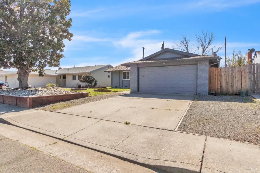 351 Begonia Boulevard, Fairfield, CA 94533 - #2