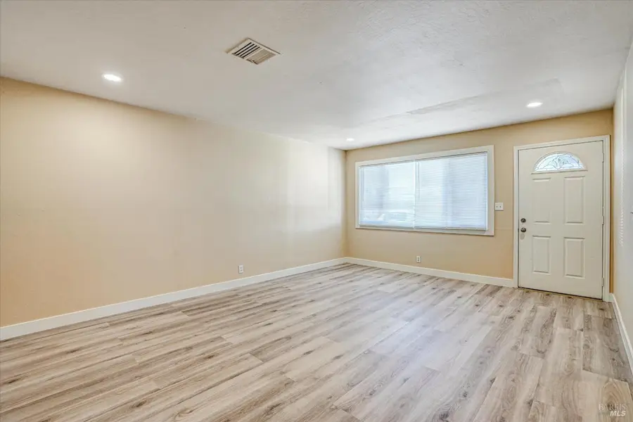 452 Wilshire Avenue, Vallejo, CA 94591 - #3