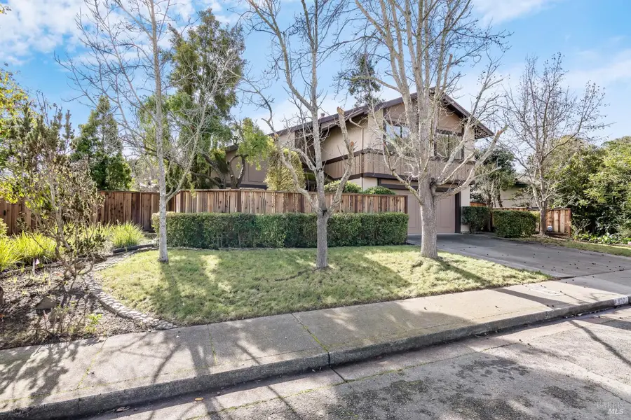 902 Bolton Circle, Benicia, CA 94510 - #3