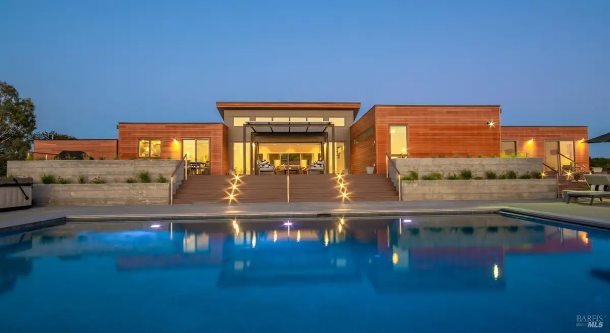 519 Horse Barn Road, Healdsburg, CA 95448 - #1