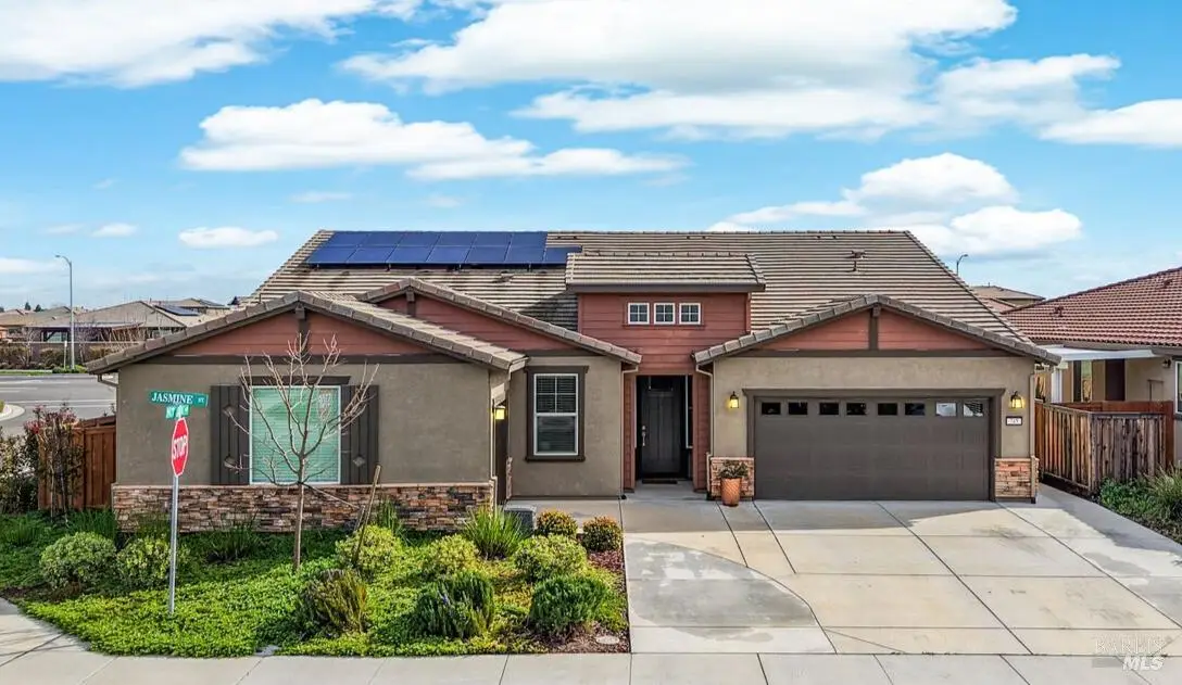 745 Jasmine Street, Dixon, CA 95620 - #1