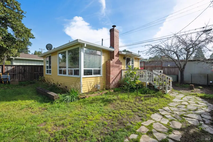 8423 Spring Drive, Forestville, CA 95436 - #2