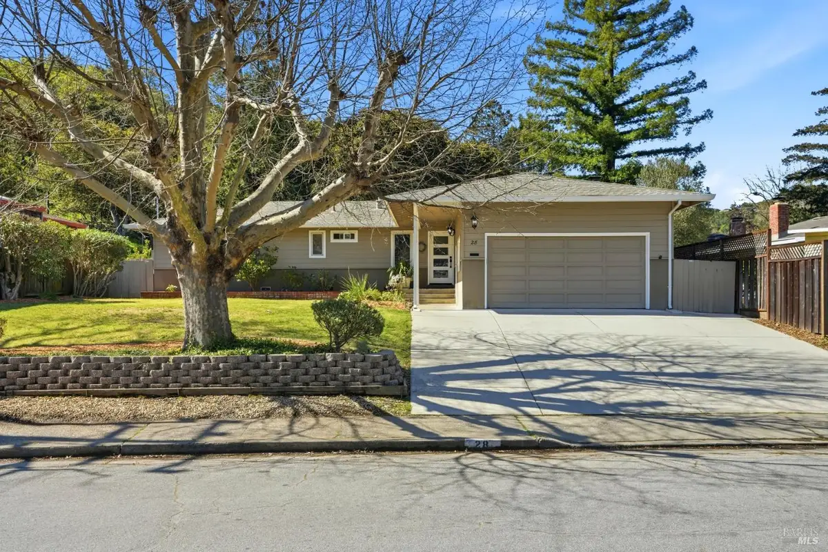 28 Washington Street, Novato, CA 94947 - #1