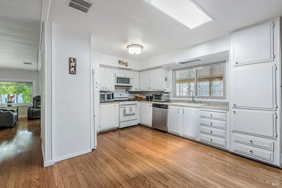 815 Las Palmas Avenue, Novato, CA 94949 - #2