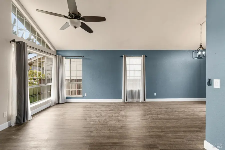 172 Cornell Street, Windsor, CA 95492 - #3