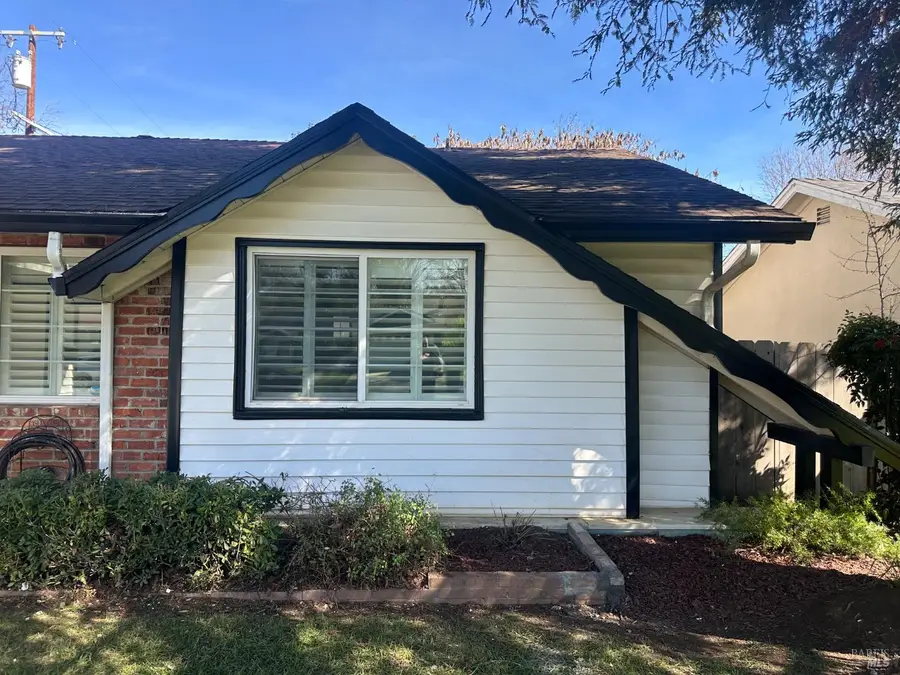 481 S Orchard Avenue, Vacaville, CA 95688 - #2
