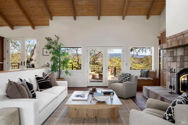 3460 Warm Springs Road, Glen Ellen, CA 95442