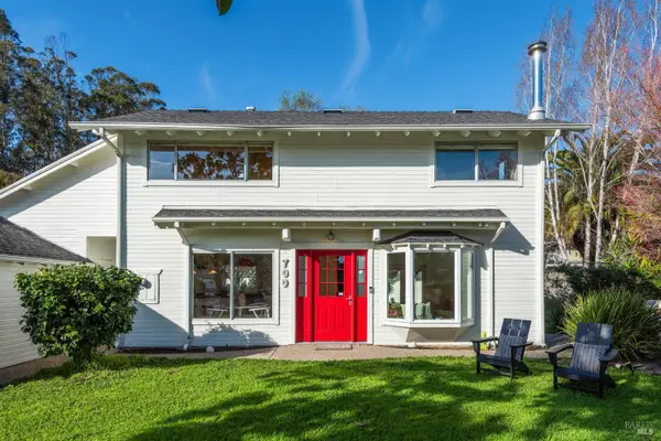 700 B Street, Point Reyes Station, CA 94956