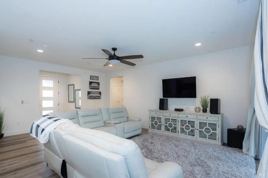 2914 Luke Lane, Santa Rosa, CA 95407 - #3