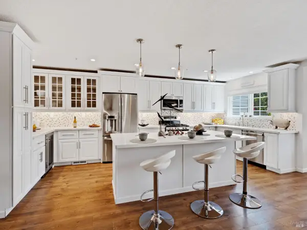 125 Valley Club Circle, Napa, CA 94558