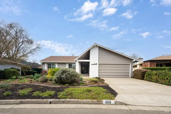 360 Twin Lakes Drive, Santa Rosa, CA 95409