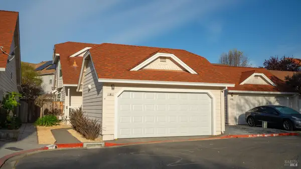 8 Bay Tree Court, Cotati, CA 94931