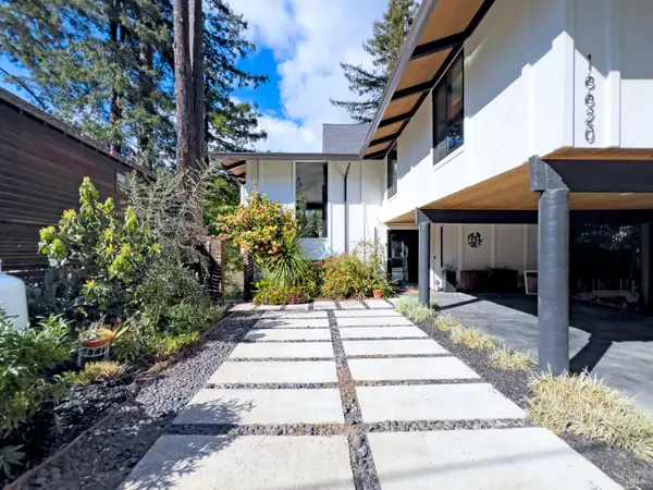 16620 Guernewood Road, Guerneville, CA 95446