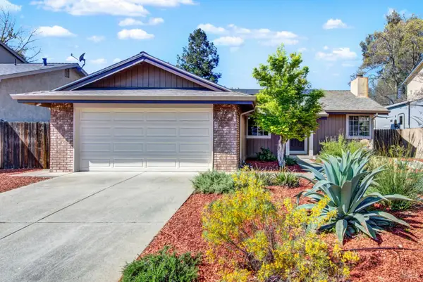 597 Tipperary Drive, Vacaville, CA 95688