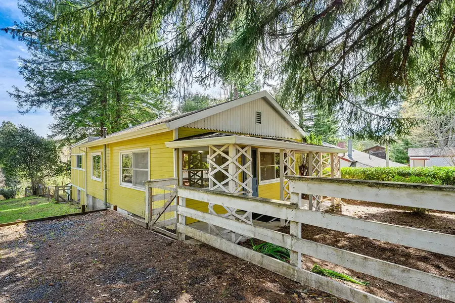 601 Robinson Road, Sebastopol, CA 95472 - #2