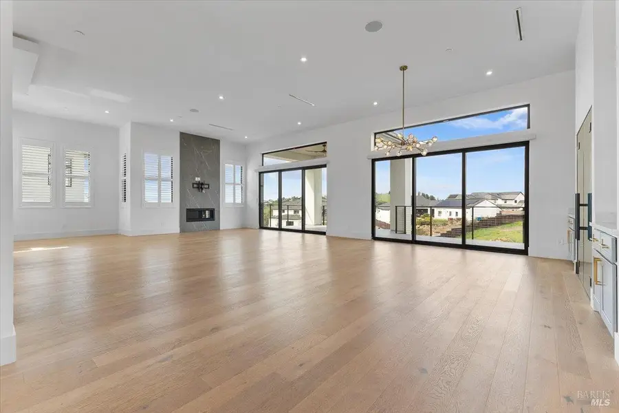 3623 Crescent Circle, Santa Rosa, CA 95403 - #3