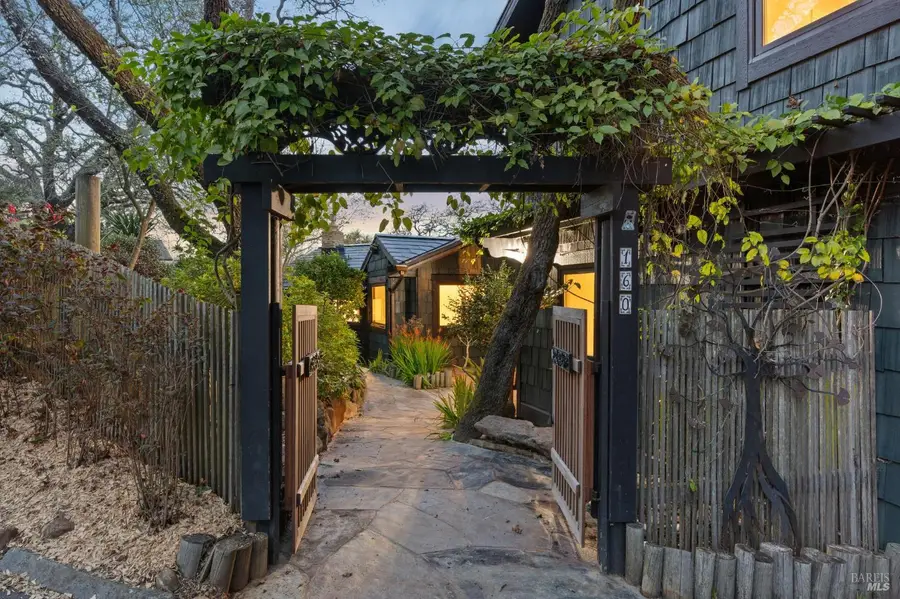 160 Crest Road, Novato, CA 94945 - #2