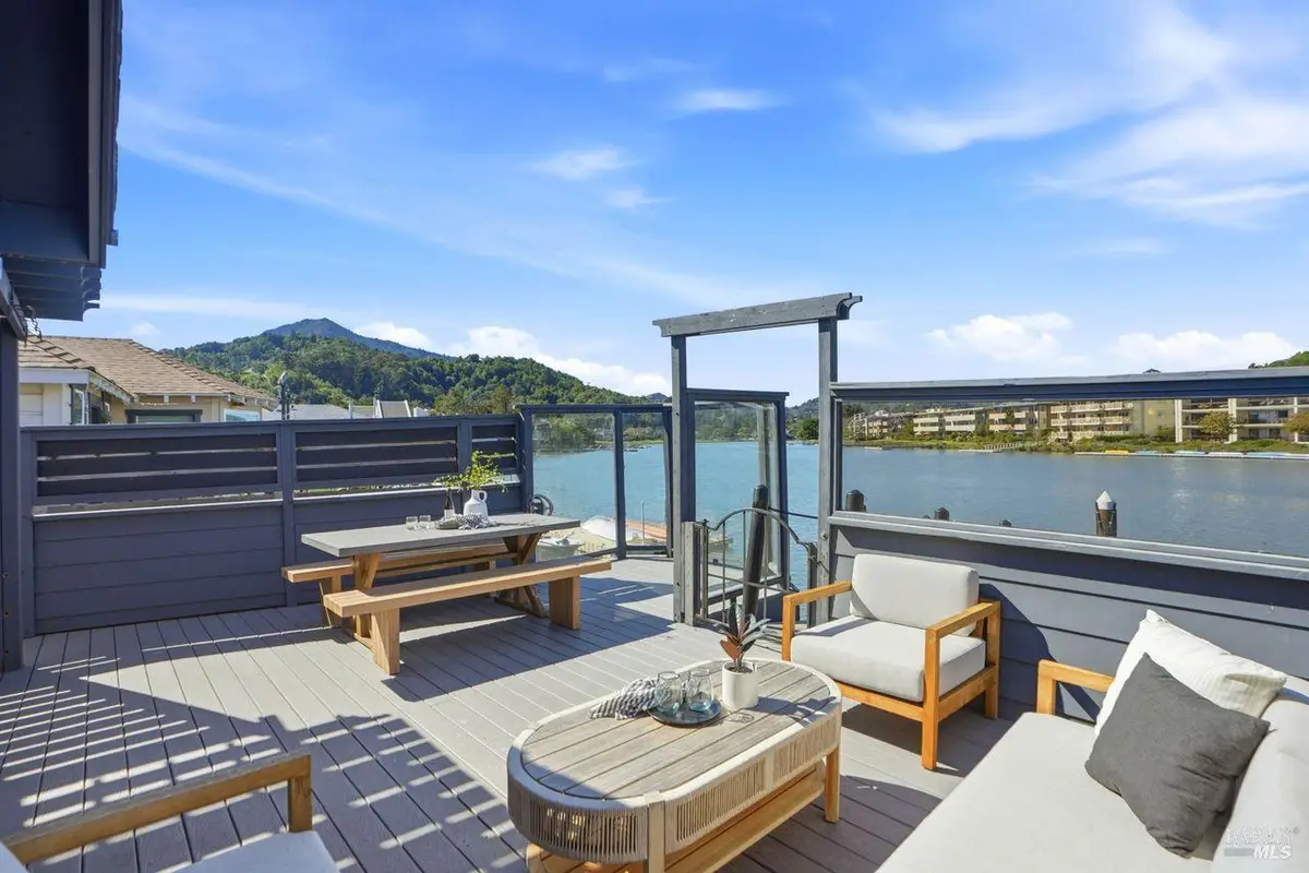 21 Boardwalk One, Larkspur, CA 94939 - #1