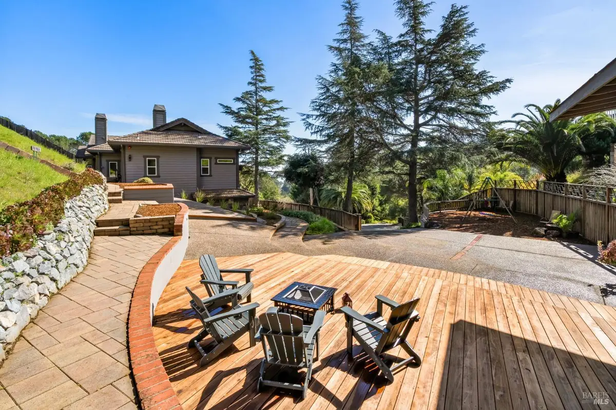 174 Main Drive, San Rafael, CA 94901 - #1