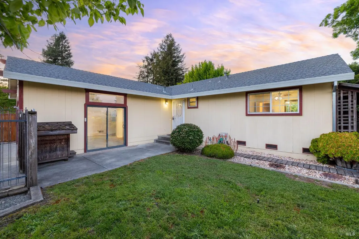 2331 Donna Maria Way, Santa Rosa, CA 95401 - #1