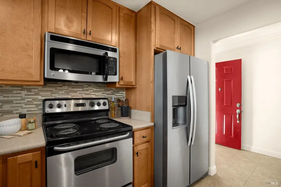 225 Burt Street #3, Santa Rosa, CA 95407 - #2