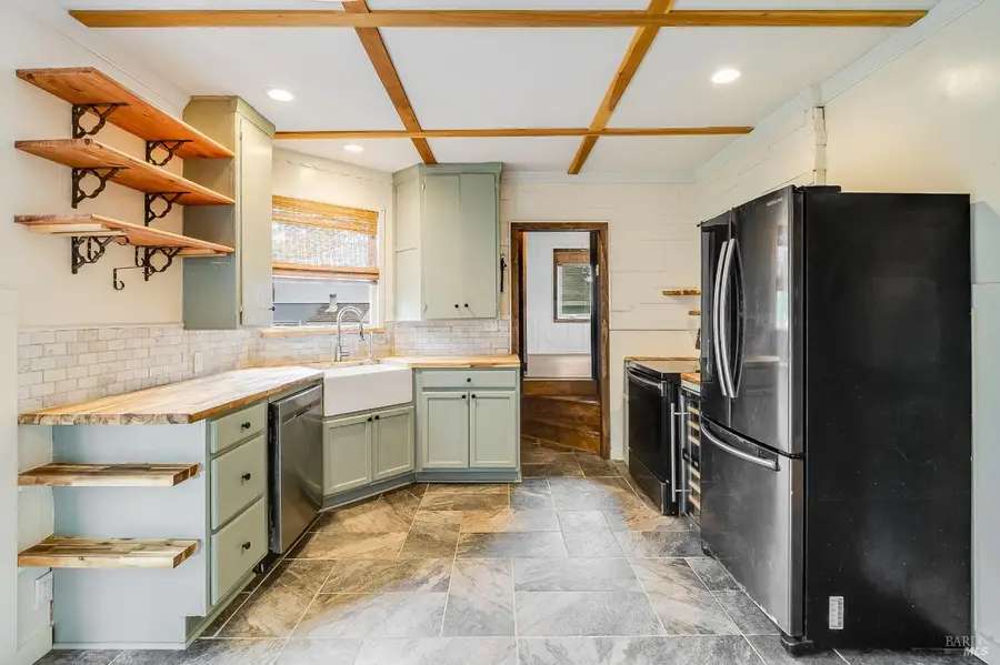 122 Fleming Avenue, Vallejo, CA 94590 - #2