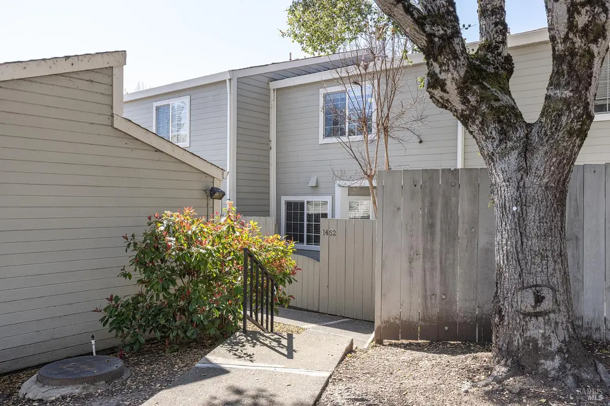 1452 Townview Avenue, Santa Rosa, CA 95405 - #1