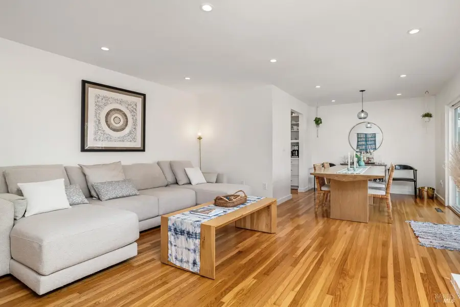 281 San Carlos Way, Novato, CA 94945 - #3