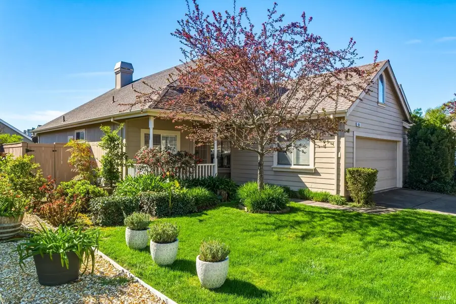 864 Bob Crosby Way, Windsor, CA 95492 - #2