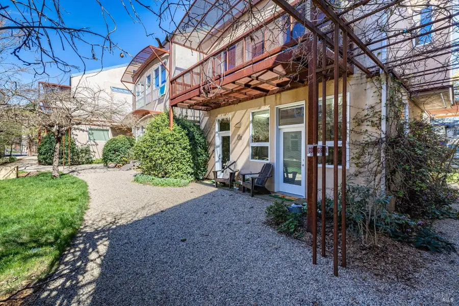 471 Florence Avenue, Sebastopol, CA 95472 - #2