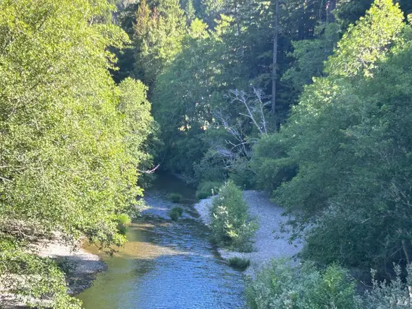 39700 Eureka Hill Road, Point Arena, CA 95468