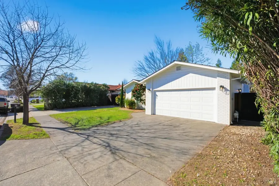 758 Pueblo Avenue, Napa, CA 94558 - #3