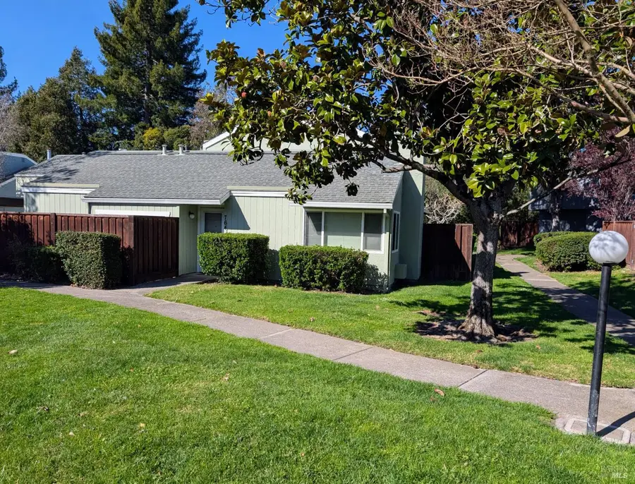 764 Racquet Club Circle, Rohnert Park, CA 94928 - #2