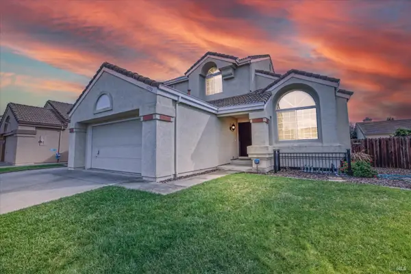 1030 Fox Hound Road, Vacaville, CA 95687