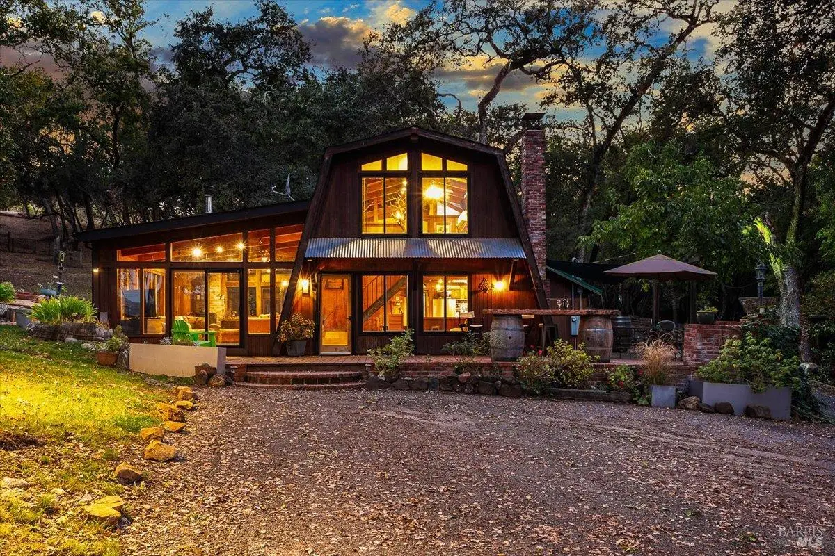 350 Canyon Road, Geyserville, CA 95441 - #1