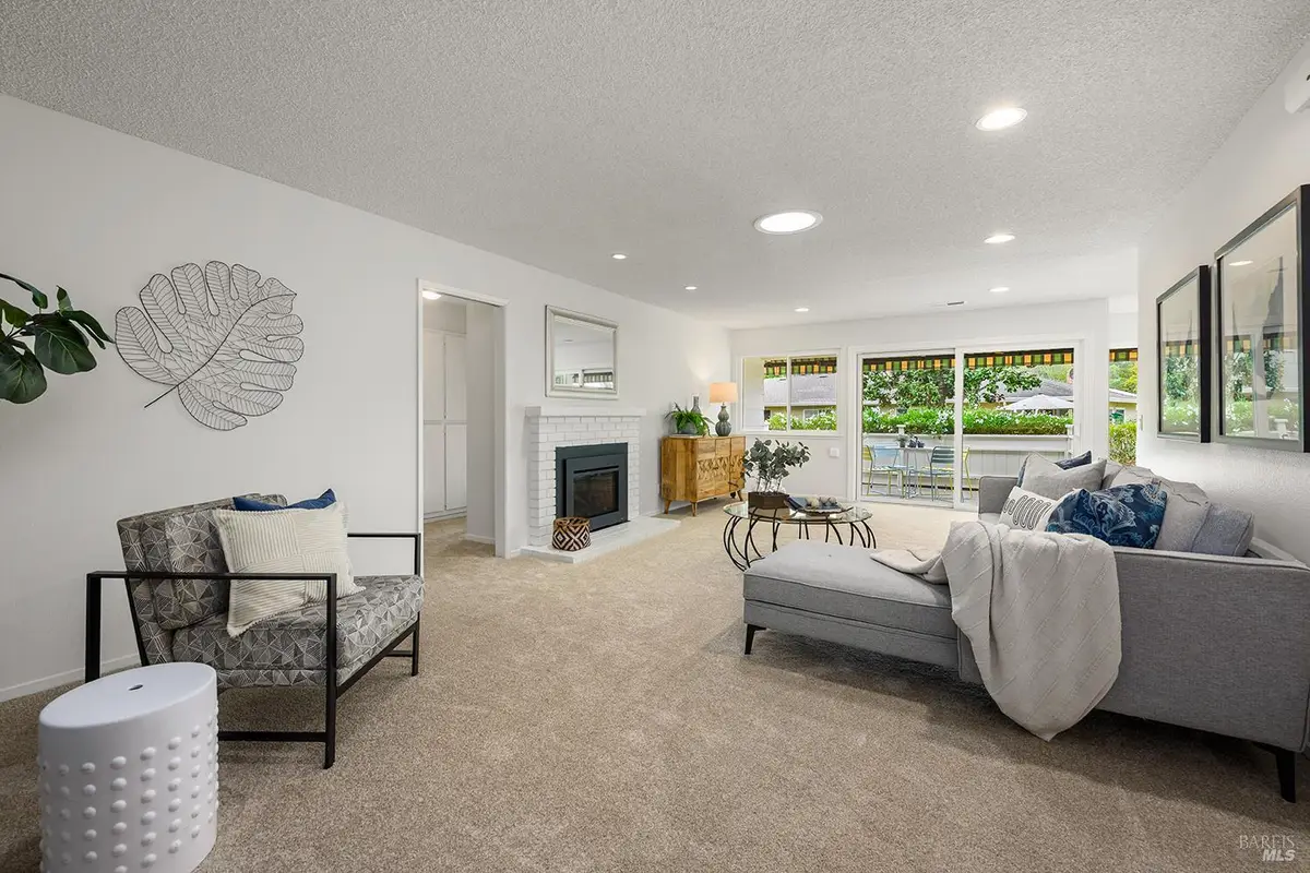 333 Twin Lakes Drive, Santa Rosa, CA 95409 - #1