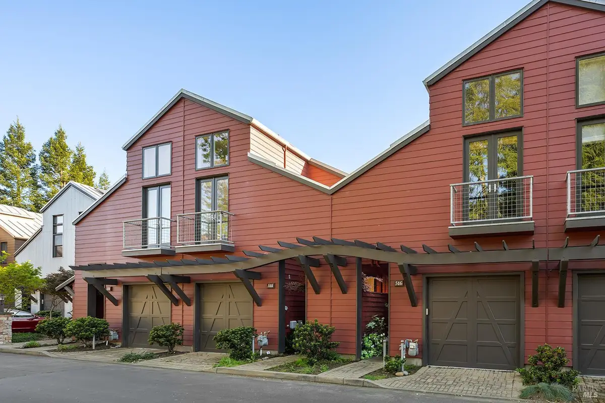 516 Grove Street, Healdsburg, CA 95448 - #1