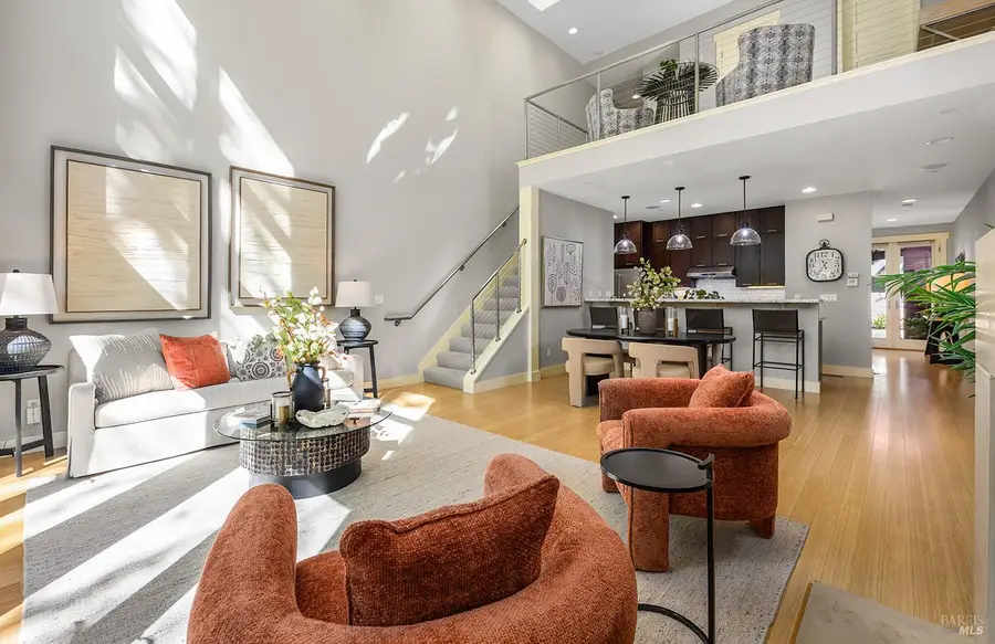 516 Grove Street, Healdsburg, CA 95448 - #3