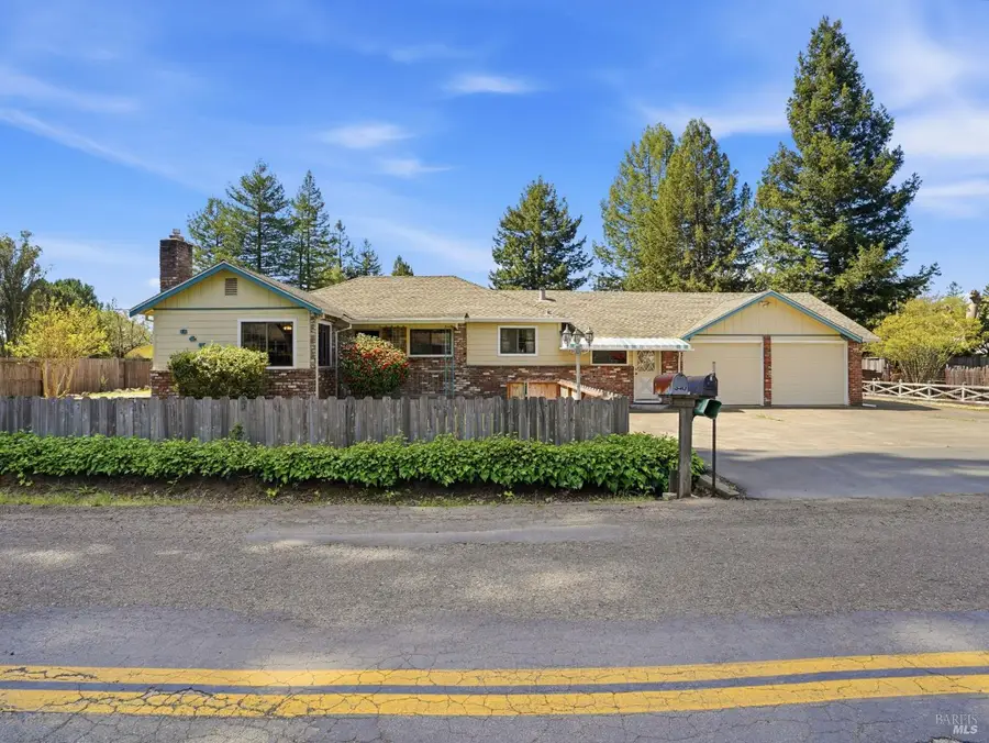 645 Speers Road, Santa Rosa, CA 95409 - #2